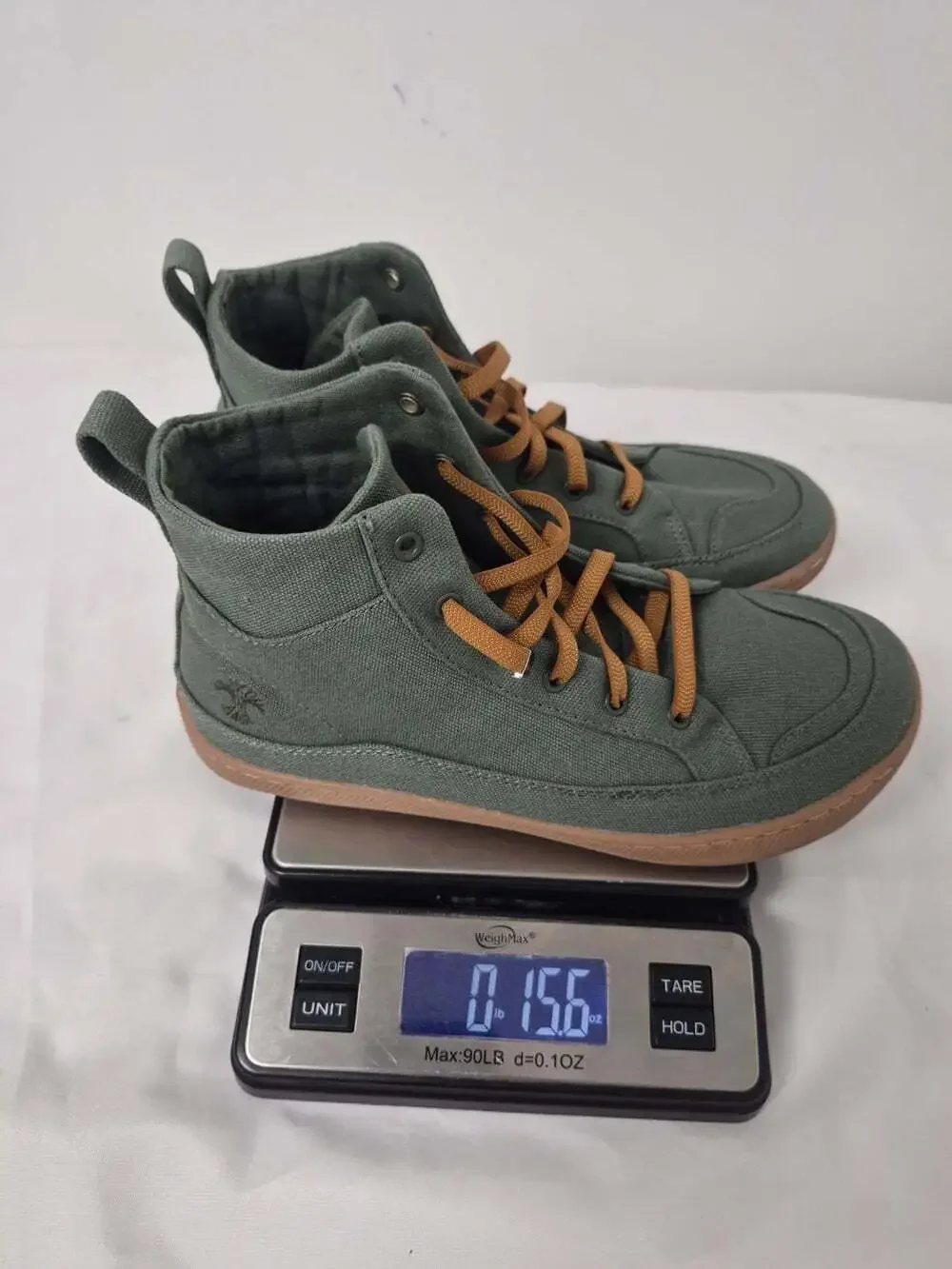 Sold! NWOT Rutsu Original Barefoot Green Canvas Sneakers High Tops sz 39EU 8W